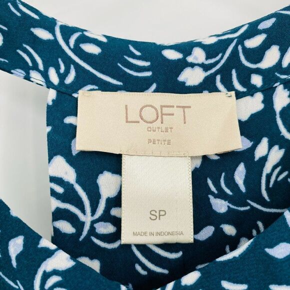 LOFT Size Small Petite Green & White Floral Keyhole Racerback Tank Top Blouse - Picture 5 of 8